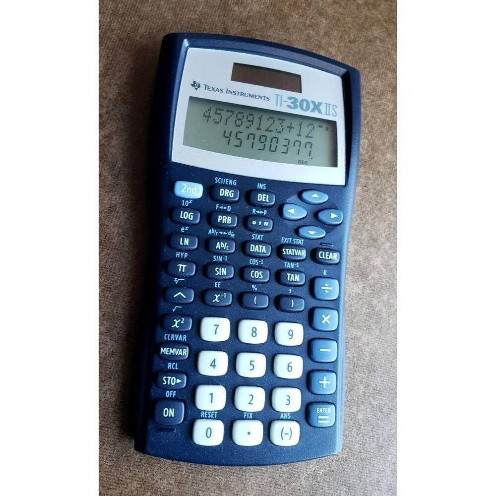 Texas Instruments TI-30X IIS SCIENTIFIC SOLAR CALCULATOR W/ Cover Tested Working